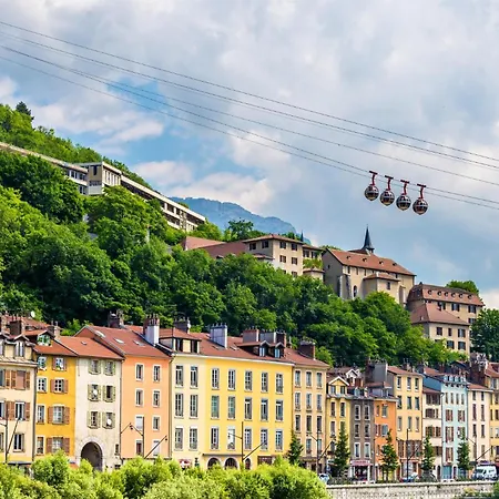 Le 44 - La Gare A Vos Pieds, Sejour D'affaires Ou Decouverte Urbaine Apartamento Grenoble